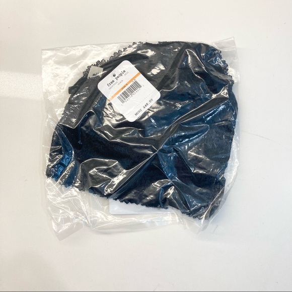 NWT! FREE PEOPLE Alyssa Underwire Bra Black XS S - Picture 7 of 9